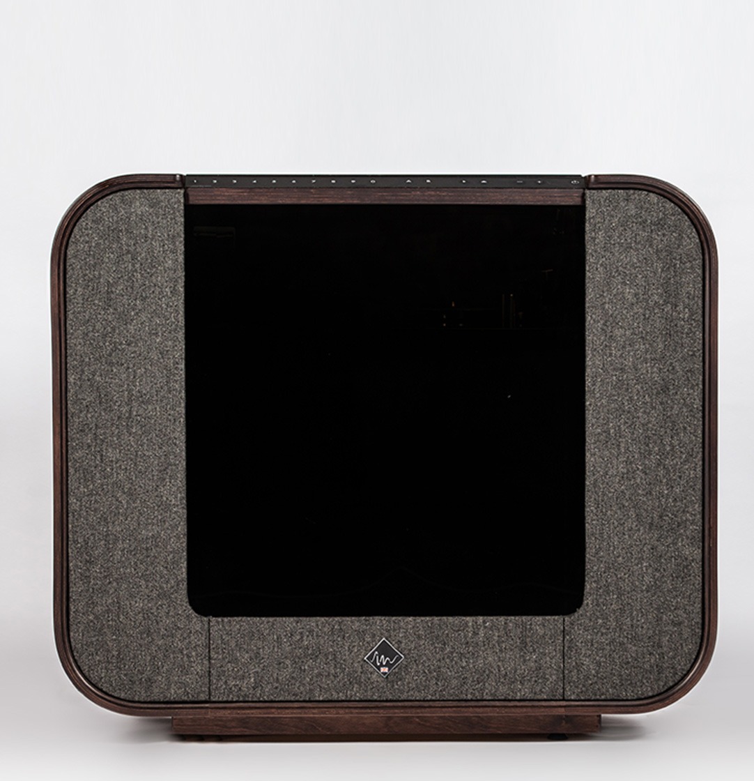 VLP-20 Vinyl Console (Dark Oak)